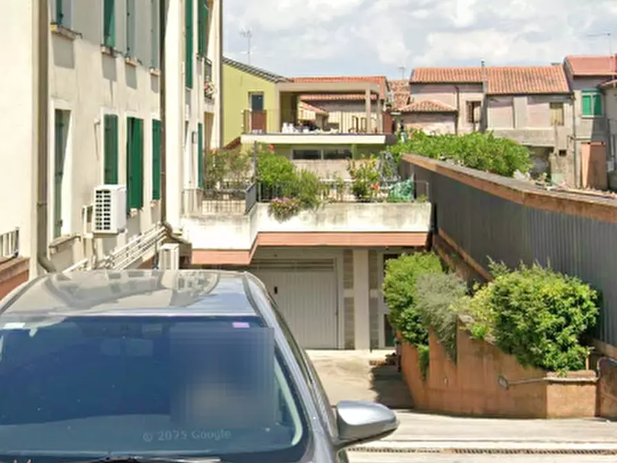 Immagine 3 di Garage in vendita  in Riviera Giacomo Matteotti a Badia Polesine