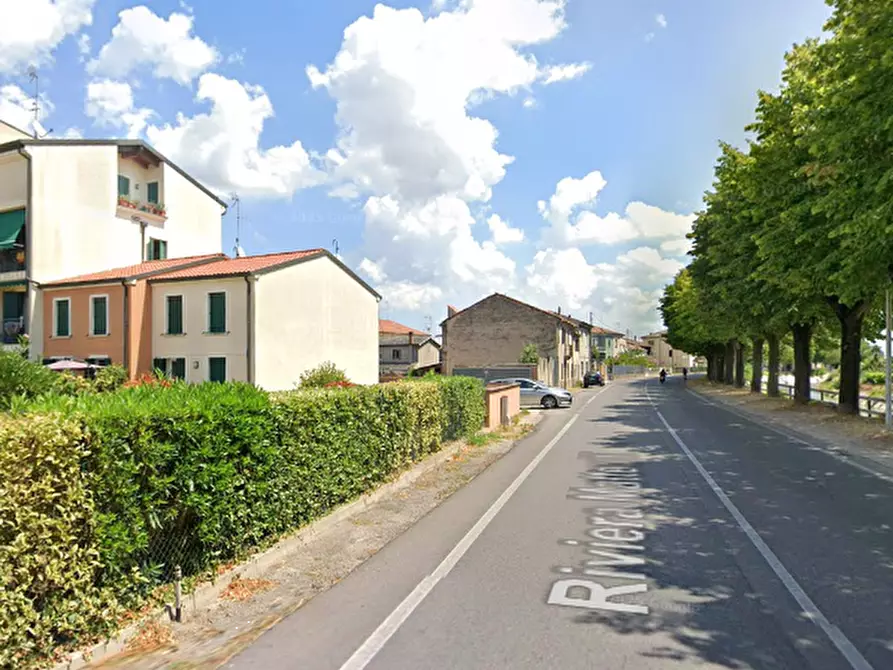 Immagine 9 di Garage in vendita  in Riviera Giacomo Matteotti a Badia Polesine