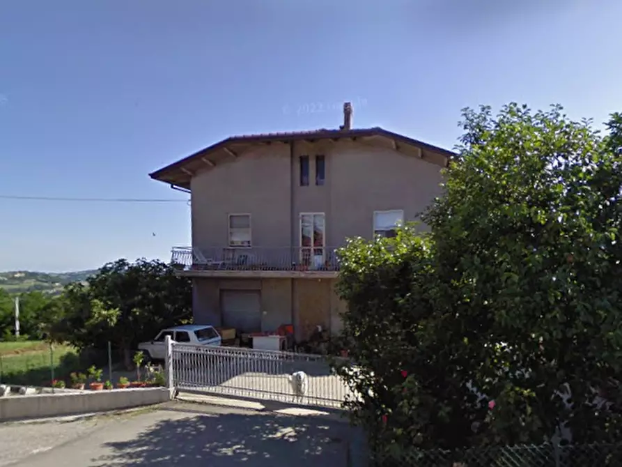 Immagine 23 di Appartamento in vendita  in  Via Giuseppe Garibaldi a Tavoleto