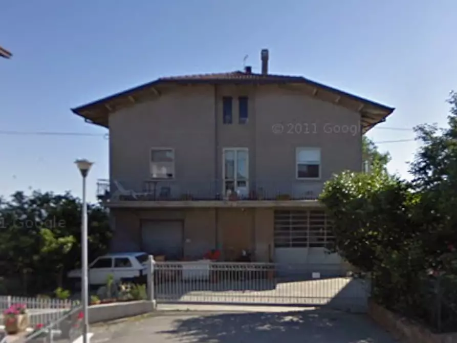 Immagine 25 di Appartamento in vendita  in  Via Giuseppe Garibaldi a Tavoleto