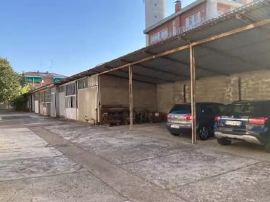 Immagine 5 di Capannone industriale in vendita  in Via Farnesiana a Piacenza