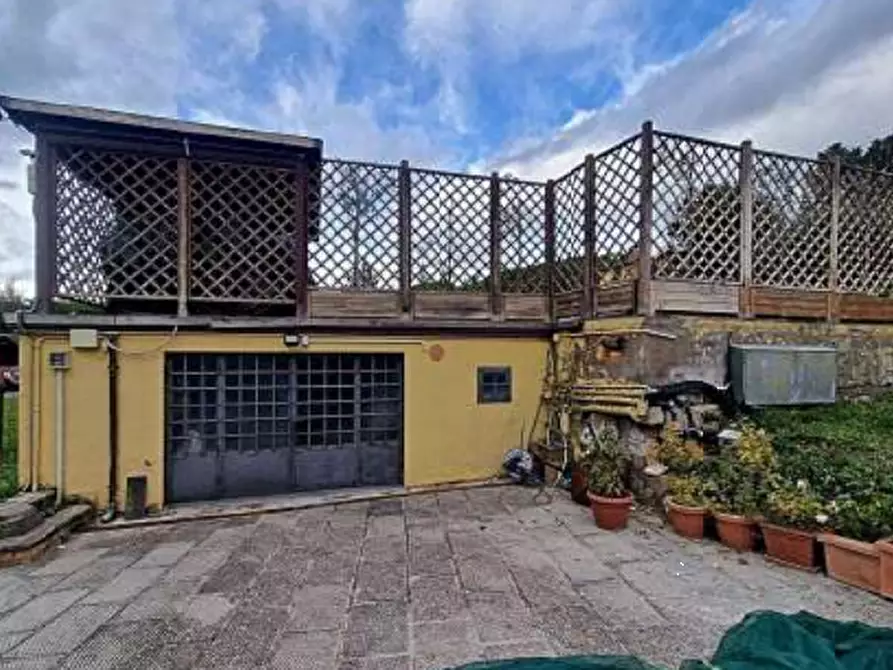 Immagine 6 di Villa in vendita  in Strada del Brozzo a Perugia