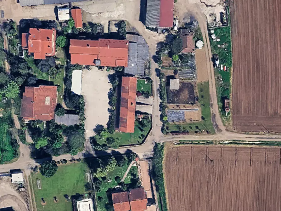Immagine 7 di Terreno agricolo in vendita  in Via Treviglio a Pontirolo Nuovo