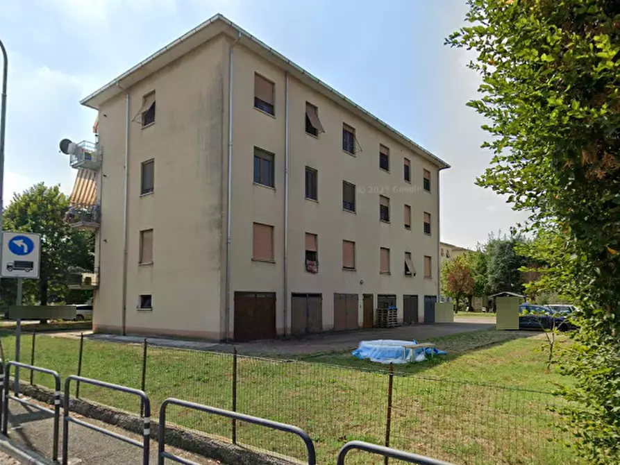 Immagine 8 di Appartamento in vendita  in Via I Maggio a Torrile