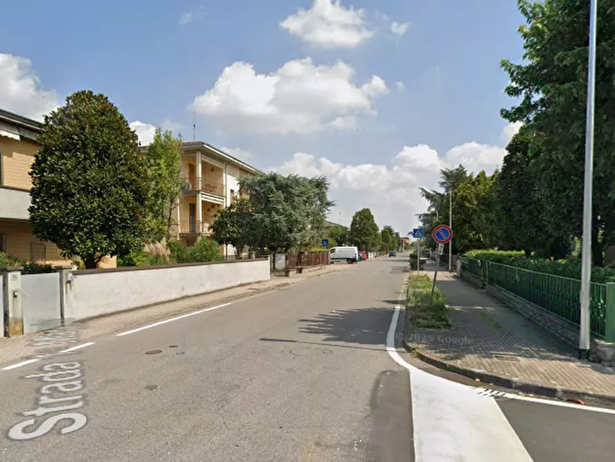 Immagine 27 di Appartamento in vendita  in Via I Maggio a Torrile