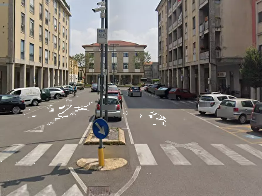 Immagine 10 di Appartamento in vendita  in Piazza IV Novembre  a Azzano San Paolo