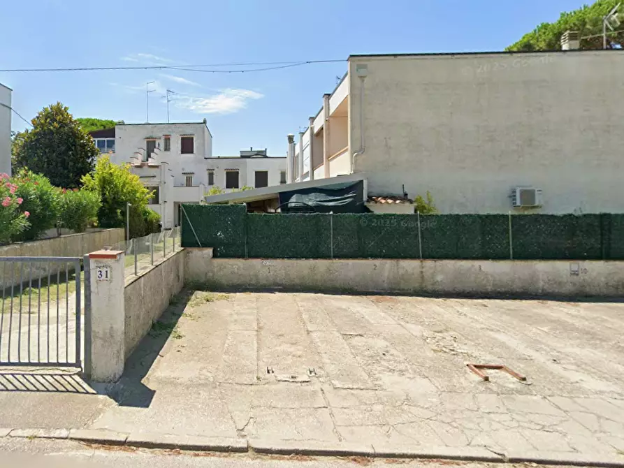 Immagine 23 di Appartamento in vendita  in Viale polonia  a Comacchio