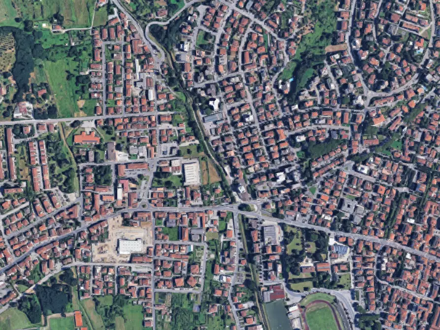 Immagine 3 di Posto auto in vendita  in Viale Adua a Montecatini Terme