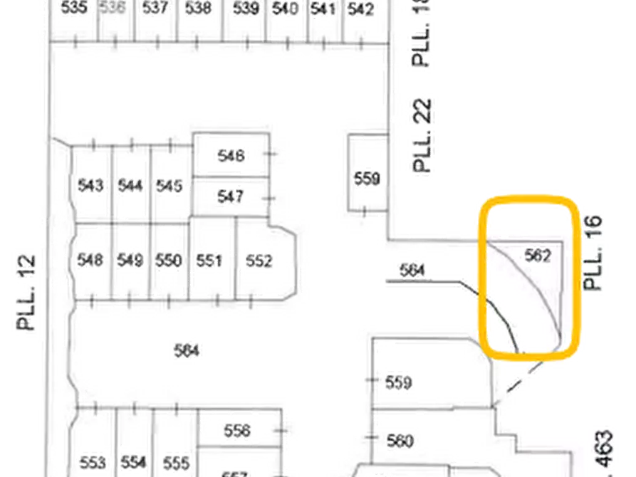 Immagine 16 di Garage in vendita  a Firenze