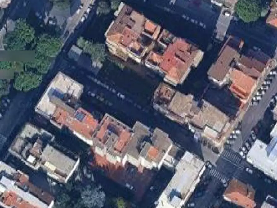 Immagine 15 di Posto auto in vendita  in Via del Pino snc a Firenze