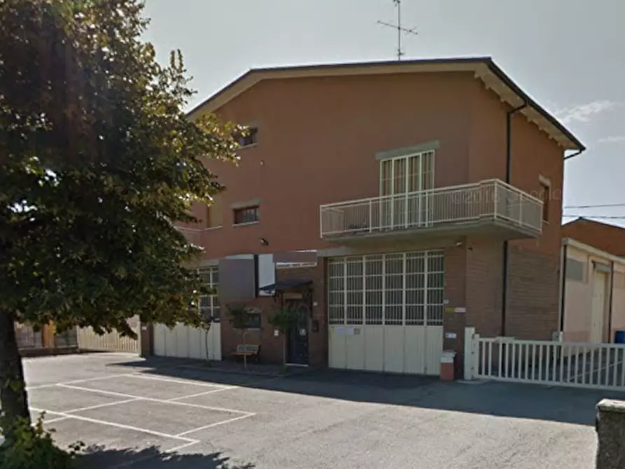 Immagine 6 di Porzione di casa in vendita  in Via Falzarego a Sassuolo