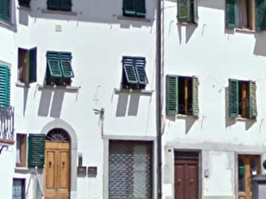 Immagine 3 di Porzione di casa in vendita  in Via Piazza Umberto I  a Londa