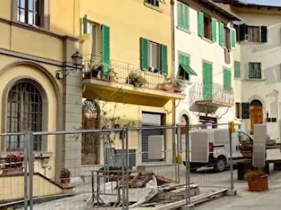 Immagine 9 di Porzione di casa in vendita  in Via Piazza Umberto I  a Londa