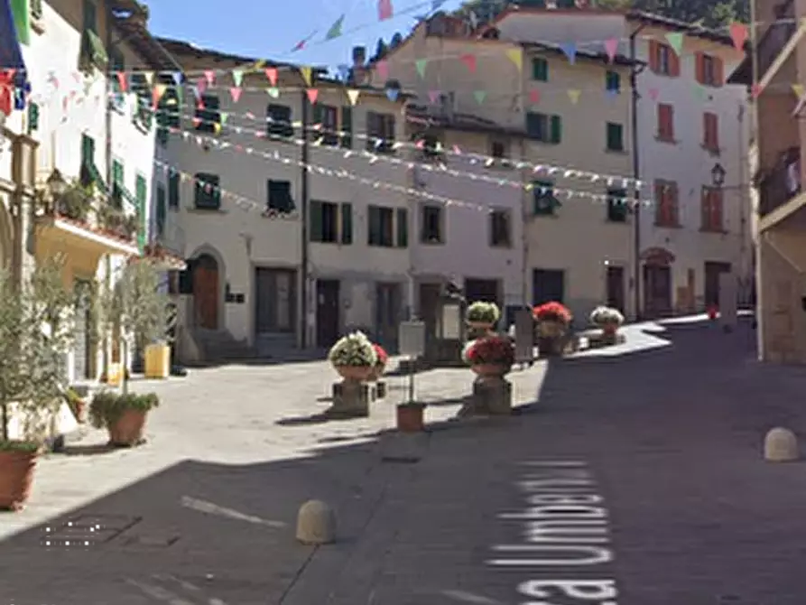 Immagine 11 di Porzione di casa in vendita  in Via Piazza Umberto I  a Londa