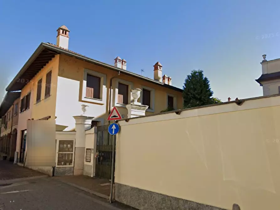 Immagine 1 di Villetta a schiera in vendita  in Via Guglielmo Marconi a Buscate