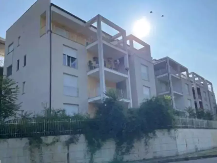 Immagine 4 di Appartamento in vendita  in Via Roma a Valfabbrica