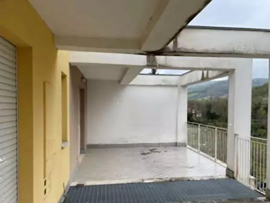 Immagine 2 di Appartamento in vendita  in Via Roma a Valfabbrica