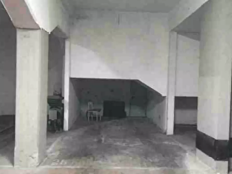 Immagine 1 di Posto auto in vendita  in Via Vittorio Alfieri  a Firenze