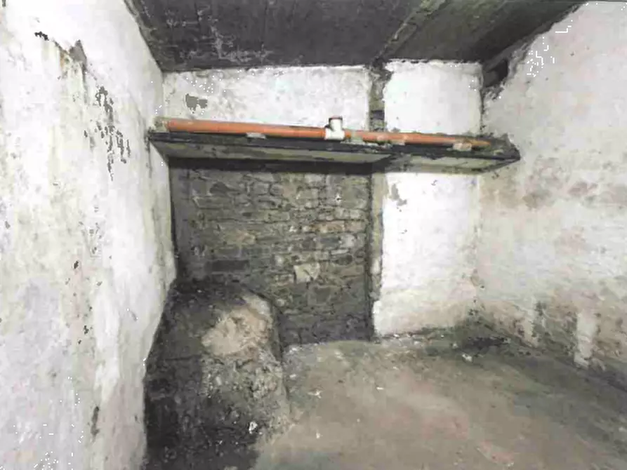 Immagine 3 di Posto auto in vendita  in Via Vittorio Alfieri  a Firenze