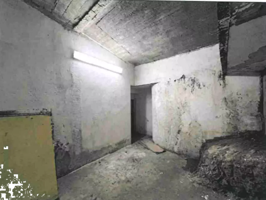 Immagine 4 di Posto auto in vendita  in Via Vittorio Alfieri  a Firenze