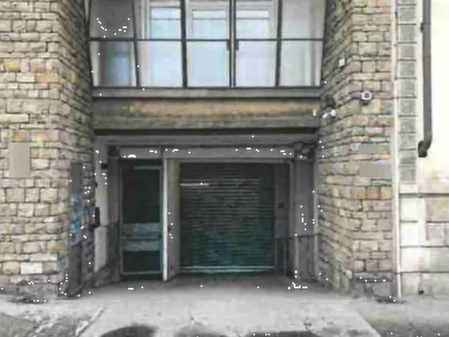 Immagine 5 di Posto auto in vendita  in Via Vittorio Alfieri  a Firenze