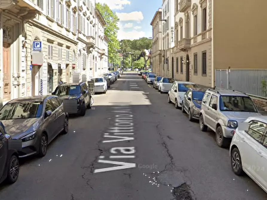 Immagine 9 di Posto auto in vendita  in Via Vittorio Alfieri  a Firenze