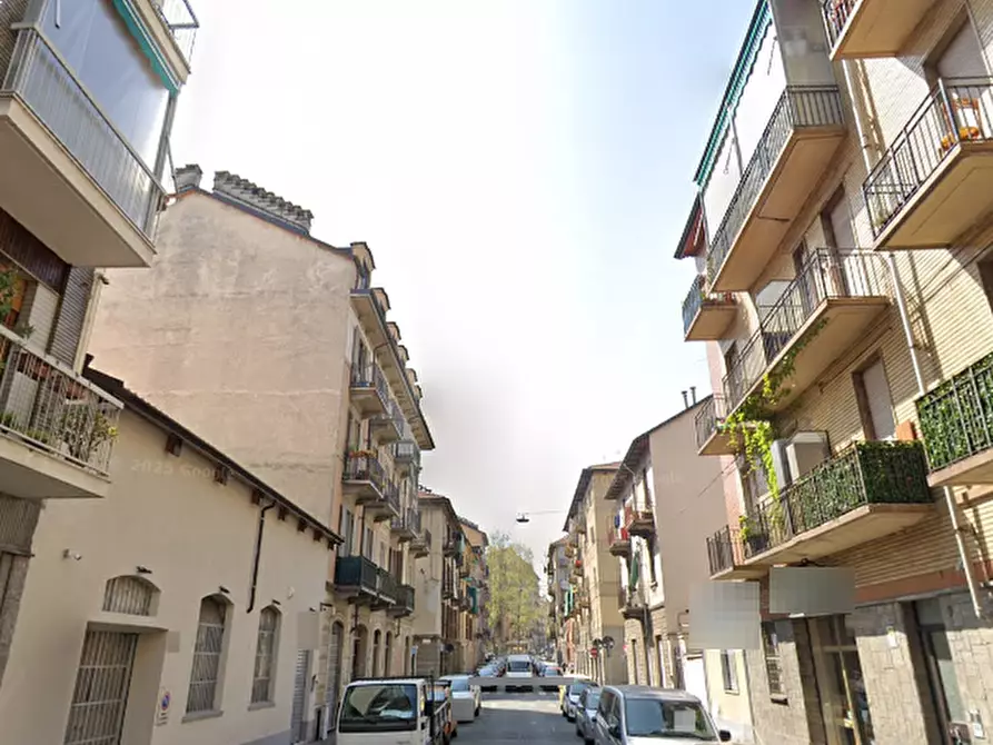 Immagine 8 di Appartamento in vendita  in Via Graziadio Ascoli a Torino