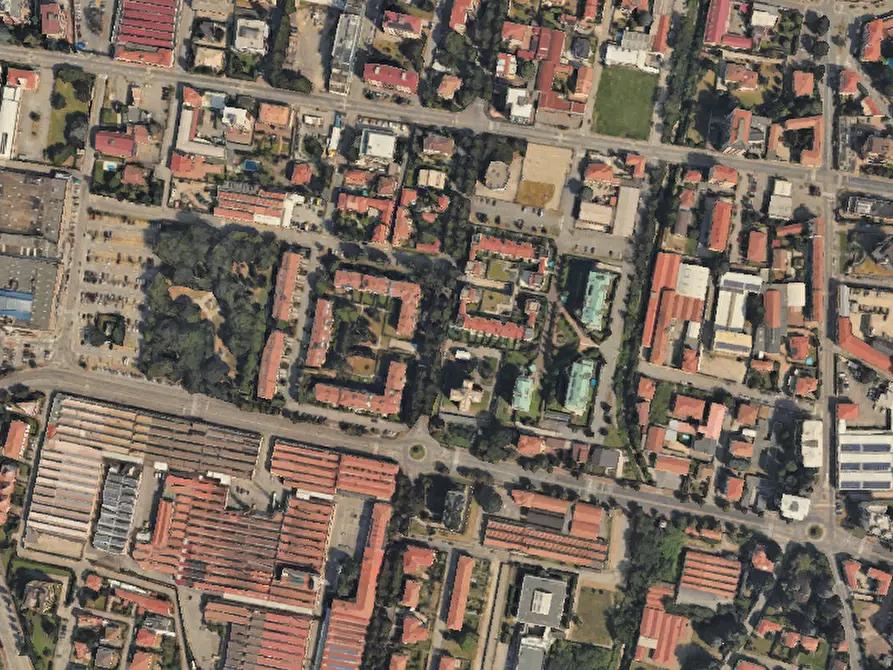 Immagine 4 di Garage in vendita  in Corso Leonardo da Vinci  a Gallarate