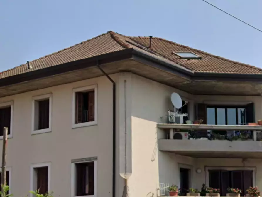 Immagine 11 di Appartamento in vendita  in via Brescia  a Nave