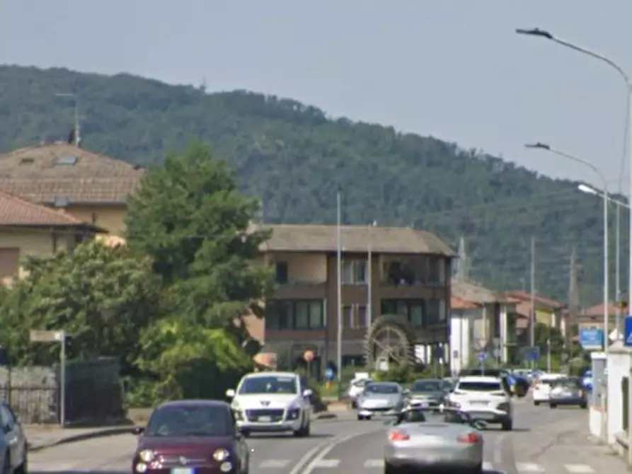 Immagine 15 di Appartamento in vendita  in via Brescia  a Nave