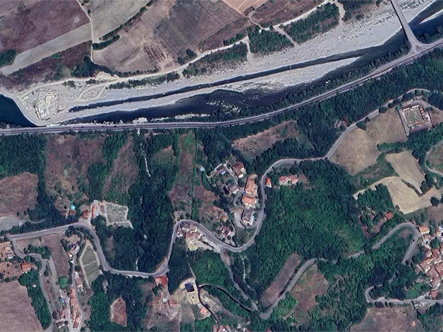 Immagine 1 di Garage in vendita  in Località Bellaria-Perino a Coli