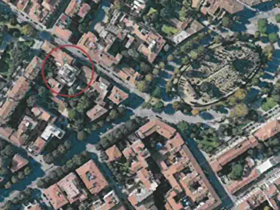 Immagine 7 di Posto auto in vendita  in Via Vittorio Alfieri  a Firenze