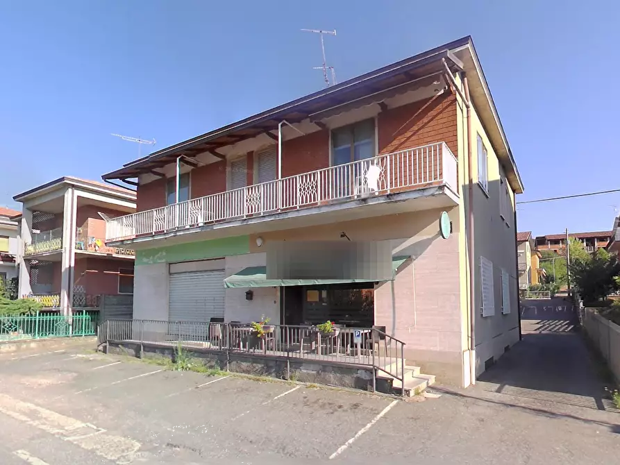 Immagine 3 di Negozio in vendita  in Via Ponte Maleo a Ponte Dell'olio