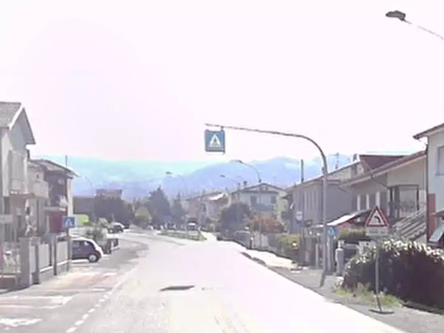 Immagine 8 di Negozio in vendita  in Via Ponte Maleo a Ponte Dell'olio