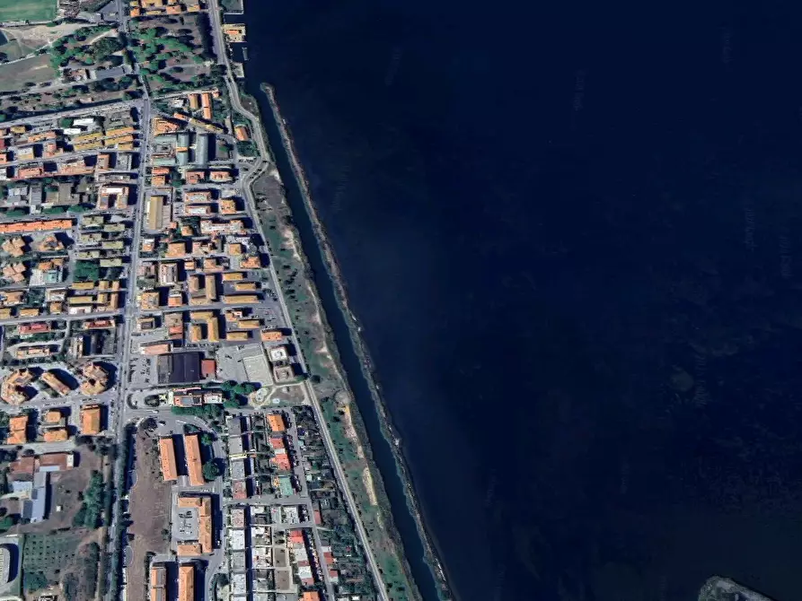 Immagine 16 di Appartamento in vendita  in Lungolago dei Pescatori a Orbetello