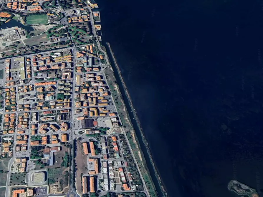 Immagine 17 di Appartamento in vendita  in Lungolago dei Pescatori a Orbetello