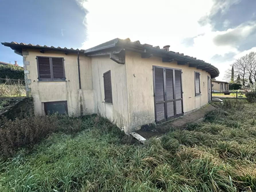 Immagine 1 di Appartamento in vendita  in Località le Valentine a Scansano