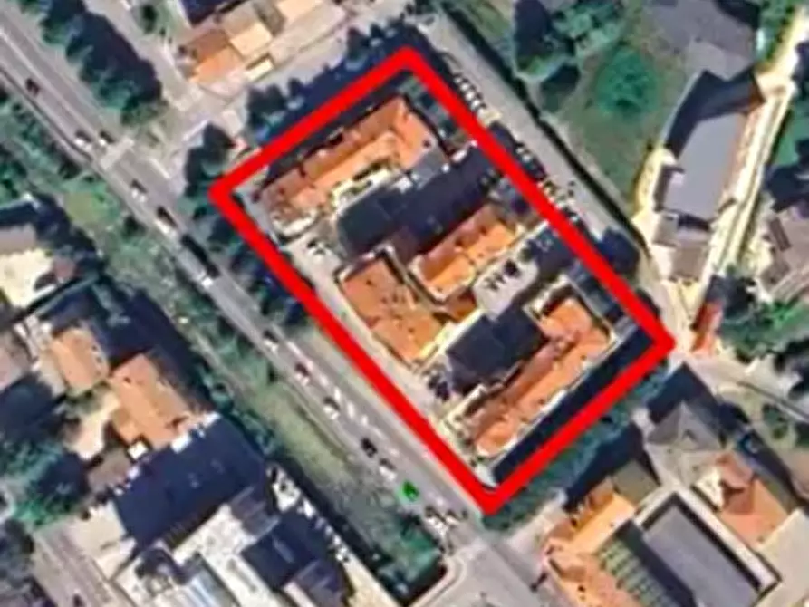 Immagine 14 di Ufficio in vendita  in Piazzale Mariano Rumor a Chiampo