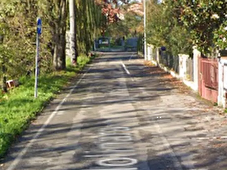 Immagine 4 di Laboratorio in vendita  in Via Molinara a Montirone