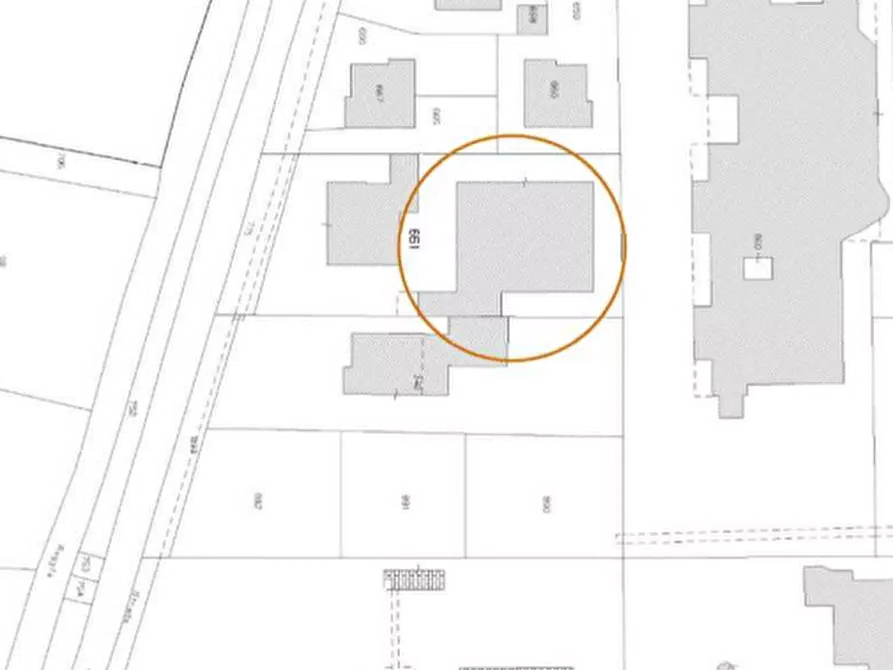 Immagine 10 di Laboratorio in vendita  in Via Molinara a Montirone