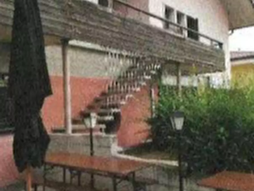 Immagine 12 di Negozio in vendita  in Via Matteotti a Sant'ambrogio Di Valpolicella