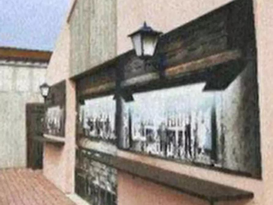 Immagine 14 di Negozio in vendita  in Via Matteotti a Sant'ambrogio Di Valpolicella