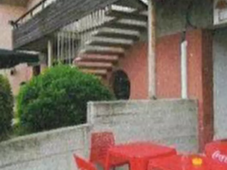 Immagine 3 di Negozio in vendita  in Via Matteotti a Sant'ambrogio Di Valpolicella