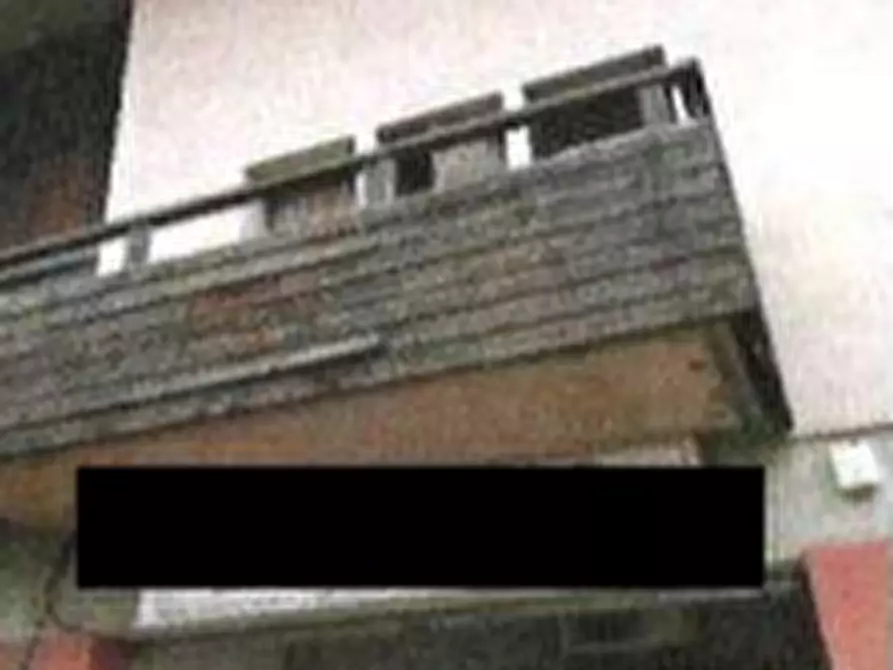 Immagine 15 di Negozio in vendita  in Via Matteotti a Sant'ambrogio Di Valpolicella