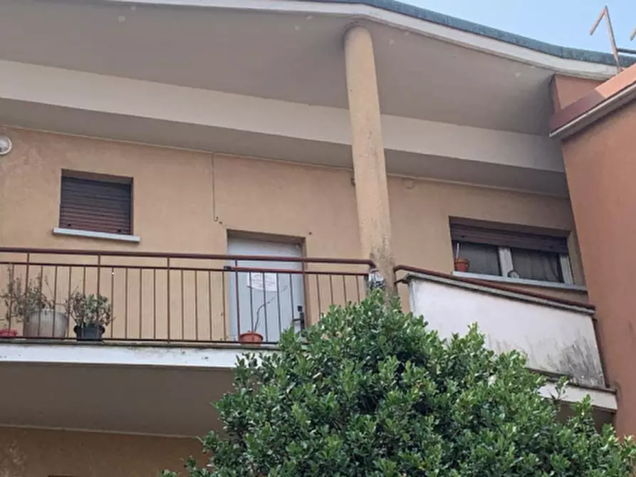 Immagine 6 di Appartamento in vendita  in Via del Carso a Abbiategrasso