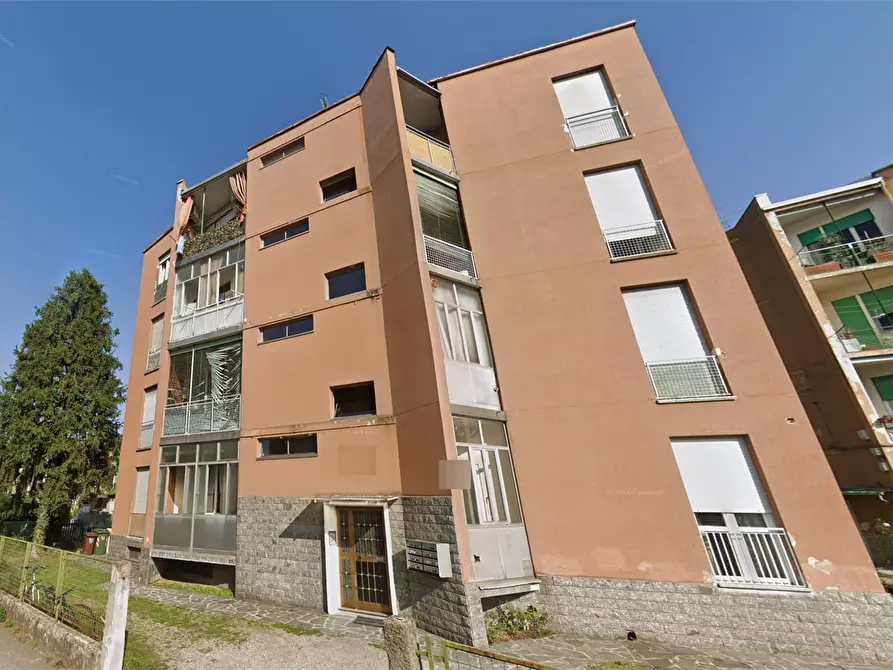 Immagine 10 di Appartamento in vendita  in Via Francesco Ferrer a Busto Arsizio