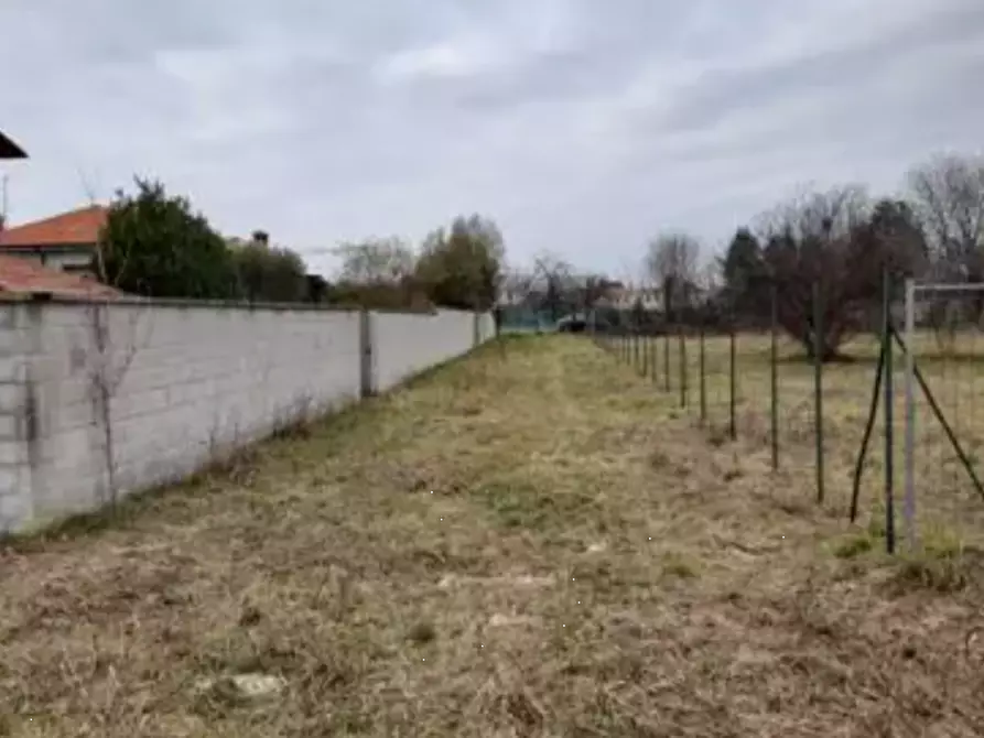Immagine 6 di Terreno edificabile in vendita  in Via Vesuvio  a Busto Garolfo