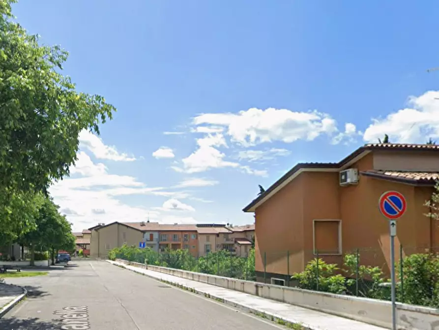 Immagine 6 di Negozio in vendita  in Via Giacomo Matteotti a Sant'ambrogio Di Valpolicella