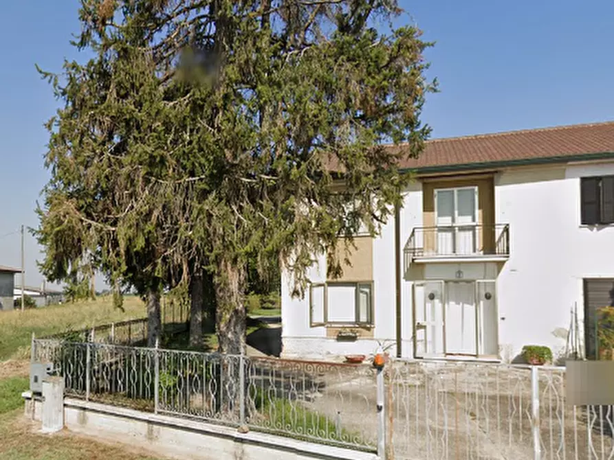 Immagine 4 di Porzione di casa in vendita  in Via Spin a Nogara