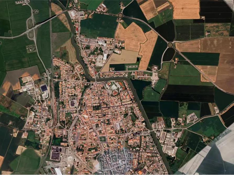 Immagine 13 di Appartamento in vendita  in Via Triste a Portomaggiore